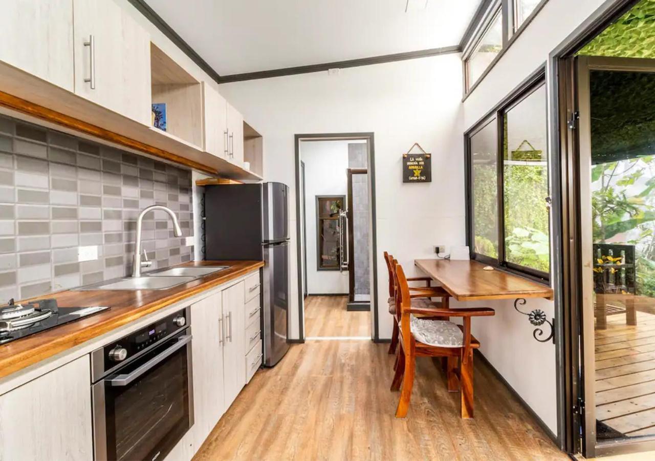 Tiny House Monteverde Apartment Exterior photo